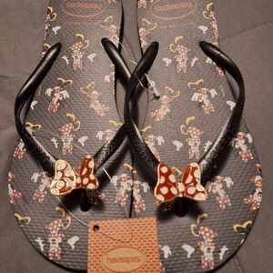 Havaianas Women's Black Flip Flops with Red and White Bow Minnie Mouse